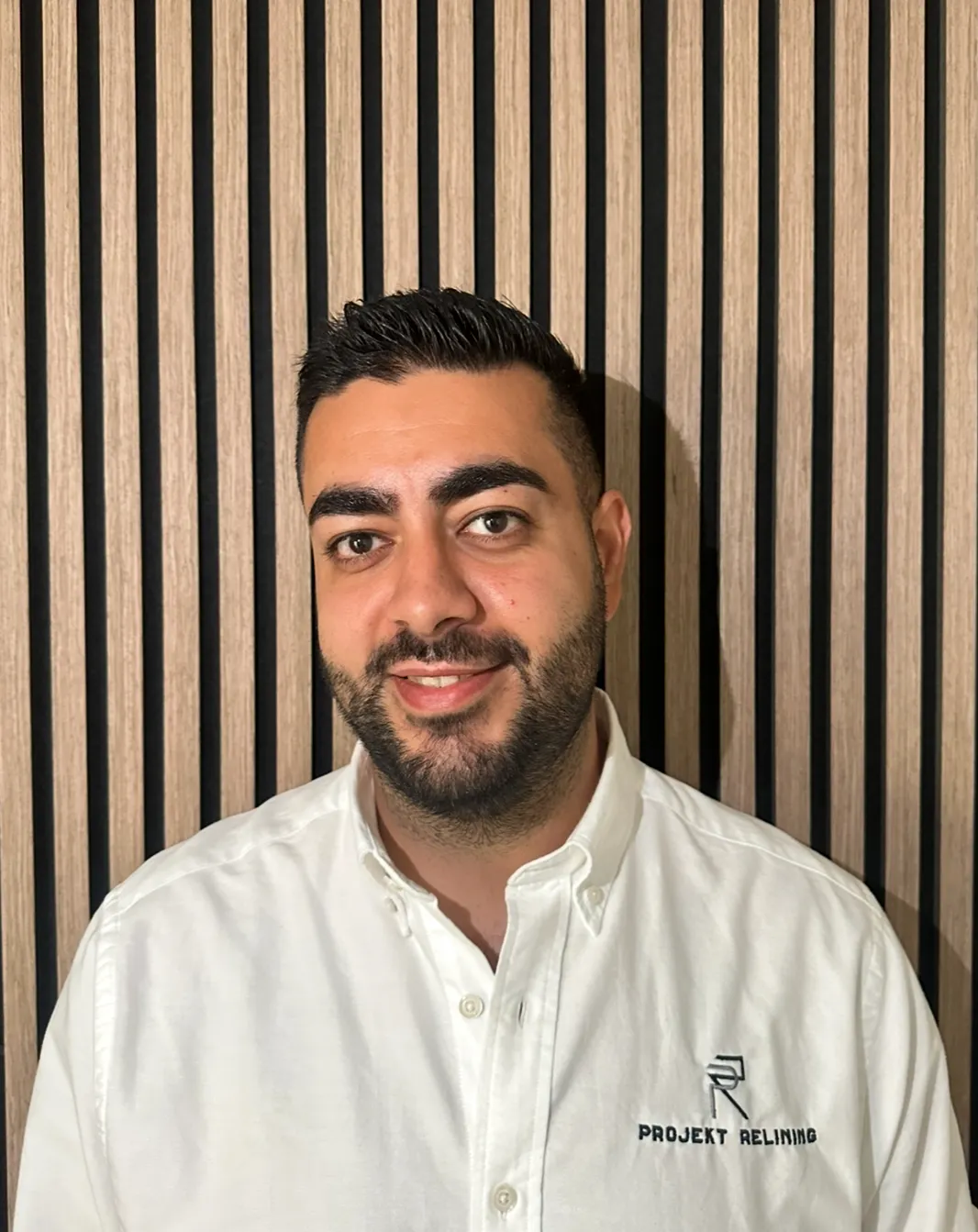 Hakim Nadjafi - Medgrundare